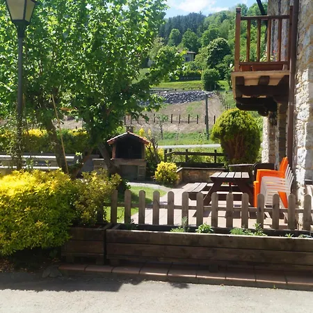 Goikoetxe Baserria 펜션 *