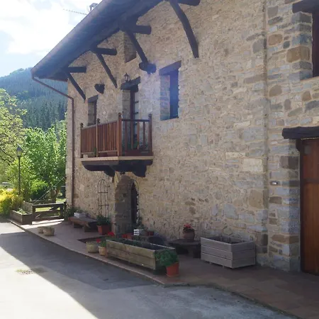 Goikoetxe Baserria * Zeanuri