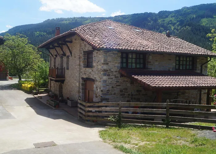 Goikoetxe Baserria Holiday home *